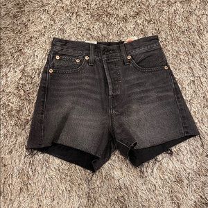 BNWT Levi’s The Wedgie Short